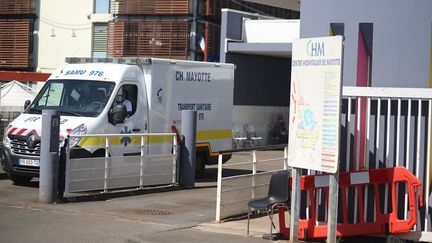 Avec 1232 cas supplémentaires en une semaine et un taux d'incidence multiplié par 8 depuis le 1er janvier, la situation à Mayotte est aujourd'hui critique. (Ali AL-DAHER / AFP)