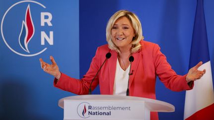 Marine Le Pen lors d'une conférence de presse à Paris, en janvier 2021. (THOMAS SAMSON / AFP)