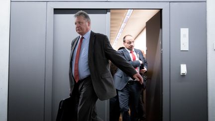 Le président du renseignement extérieur allemand, Bruno Kahl, à la sortie d'une réunion&nbsp;au Parlement, le 1er mars 2018 à Berlin (Allemagne).&nbsp; (KAY NIETFELD / AFP)