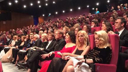 L'hommage des actrices à André Téchiné au Festival de Cannes.
 (Lorenzo Ciavarini Azzi / Culturebox)