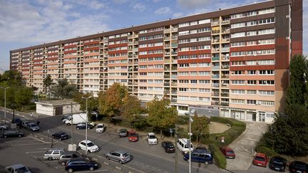 Le ministre du Budget, J&eacute;r&ocirc;me Cahuzac,&nbsp;pr&eacute;voirait de ponctionner le budget de l'organisme Action Logement de 1,8 milliard d'euros.&nbsp; (G.D.MORAND / ONLY FRANCE / AFP)