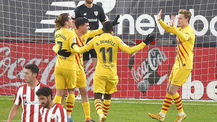 Les joueurs du FC Barcelone lors de leur rencontre face à l'Athletic Bilbao au Stade San Mamés (ANDER GILLENEA / AFP)