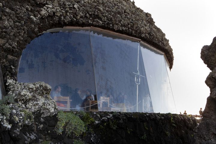 Le Mirador del Rio, site de Lanzarote sur lequel César Manrique a dessiné un restaurant en 1974 (MANUEL COHEN / AFP)