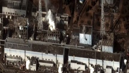 La centrale atomique japonaise de Fukushima-Daiichi accidentée par le séisme et le tsunami du 11 mars 2011 (PHOTO AFP)