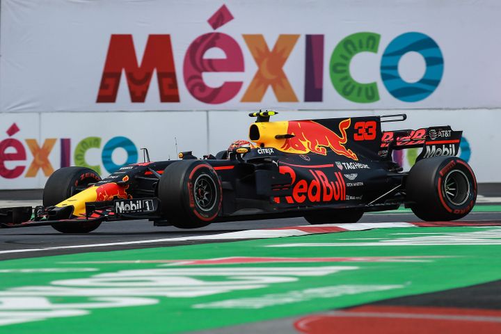 Le vainqueur du GP en 2017 Max Verstappen part confiant sur une piste adaptée à sa Red Bull. (DANIEL CARDENAS / ANADOLU AGENCY)