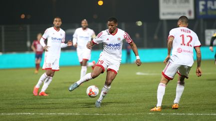 Les joueurs du Red Star toujours dans la course à la montée en Ligue 1 (?THIERRY LARRET / MAXPPP)