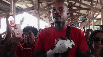 Martinique : qui est Rodrigue Petitot, le leader controversé de la lutte contre la vie chère ? (France 2)