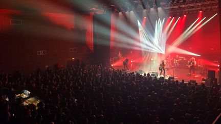 Un concert en configuration normale, pré-pandémie, à La Coopérative de Mai, salle de musiques actuelles de 1.500 personnes à Clermont-Ferrand. (YANN CABELLO)