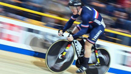 Sébastien Vigier s'est qualifié pour les demi-finales  du tournoi de vitesse des championnats du monde sur piste. (EMMANUEL DUNAND / AFP)