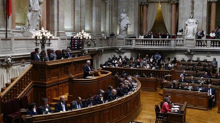 &nbsp; (Le Parlement portugais refuse de voter la confiance au gouvernement le mardi 10 novembre 2015 ©maxPPP)