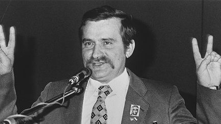 Lech Walesa durant son discours d'ouverture de la première convention nationale du syndicat «Solidarité», le 5 septembre 1981 à Gdansk. (AFP)