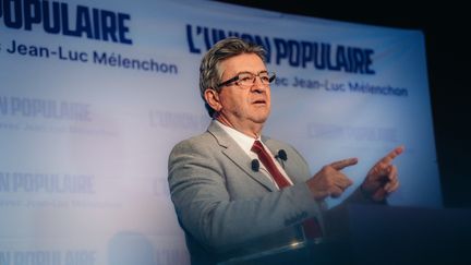 Législatives : la gauche ne se range pas encore derrière Mélenchon