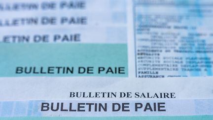 A pay slip (illustrative photo). (JEAN-MARC BARRERE / HANS LUCAS)