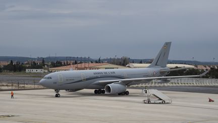 L'A330 médicalisé de l'armée de l'air française, le 24 mars 2020 à Istres (Bouches-du-Rhône). (OLIVIER FABRE / MINISTERE DES ARMEES / AFP)