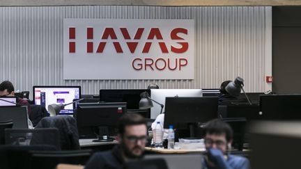 Le logo du groupe Havas à Paris, le 5 mars 2020. (MAXPPP)