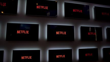 Des écrans de télévision affichent le logo de Netflix.&nbsp; (EMMANUELE CONTINI / NURPHOTO)