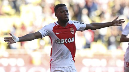 Le latéral droit de l'AS Monaco, Thomas Lemar, est plus que courtisé par Arsenal.  (VALERY HACHE / AFP)