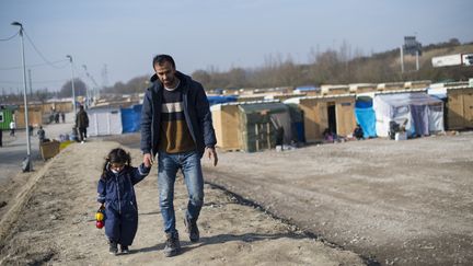 Camp de réfugiés kurdes à Grande-Synthe (Nord), le 15 mars 2016. (STEVEN WASSENAAR / HANS LUCAS)