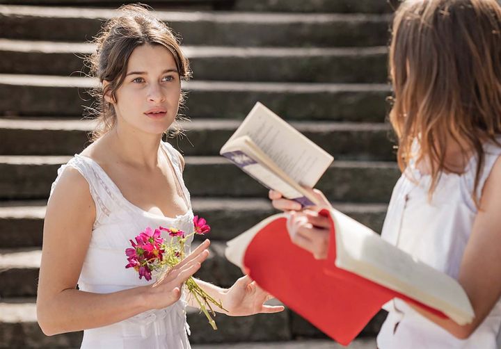 Rebecca Marder est Irène dans "Une jeune fille qui va bien" de Sandrine Kiberlain. (JEROME PREBOIS)