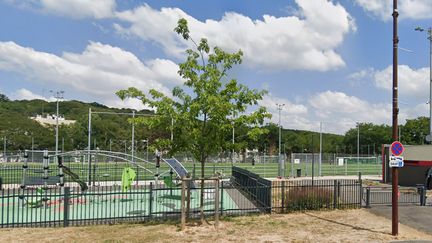 Capture d'écran du stade Jussieu à Versailles. (GOOGLE STREET VIEW)