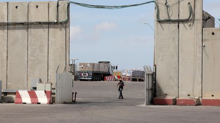 Le point de passage de Kerem Shalom, entre Israël et la bande de Gaza, le 14 mars 2024. (JACK GUEZ / AFP)