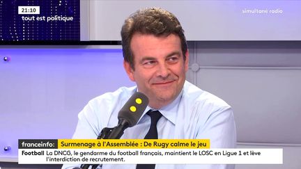 Thierry Solère, député LREM des Hauts-de-Seine, était l'invité de "tout est politique" mardi 5 juin 2018. (FRANCEINFO / RADIOFRANCE)