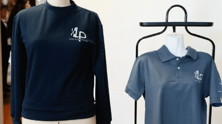 The uniform will be tested in Hauts-de-France at the Robert Desnos vocational high school in Crépy-en-Valois (60) and at the Antoine de Saint-Exupéry vocational high school in Halluin (59). (HAUTS-DE-FRANCE REGION)