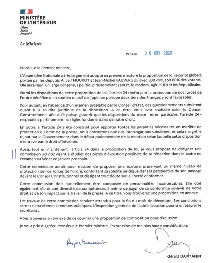 Lettre envoyée par le ministre de l'Intérieur Gérald Darmanin au Premier ministre Jean Castex, proposant de créer une commission pour faire évoluer le texte de l'article 24 sur la loi de sécurité globale, le 26 novembre 2020, que France Télévisions a pu consulter. (FRANCE TELEVISIONS)