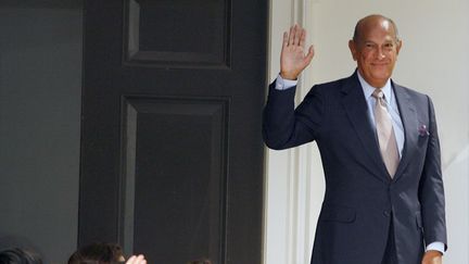 &nbsp; (Oscar de la Renta est surtout connu pour avoir créé de nombreuses robes romantiques © Reuters-Keith Bedford)