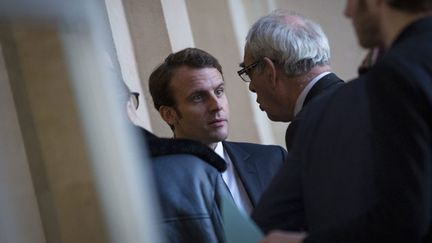 &nbsp; (Emmanuel Macron, salle de quatre colonnes, à l'Assemblée nationale © Maxppp)