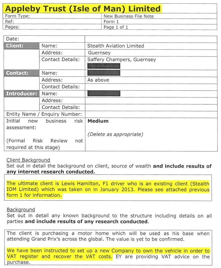 Dans sa fiche client, Appleby collecte les informations sur les sociétés-écran et les achats de Lewis Hamilton. (DR)