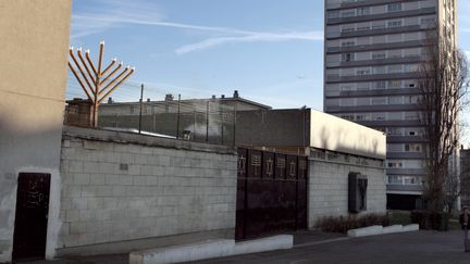 Les faits se sont produits devant la synagogue de Sarcelles (Val-d'Oise). (FRANCOIS GUILLOT / AFP)