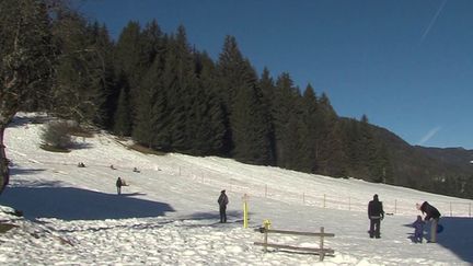 Montagne : en Isère, les hauts et les bas de la station familiale de Saint-Pierre-de-Chartreuse (France 3)