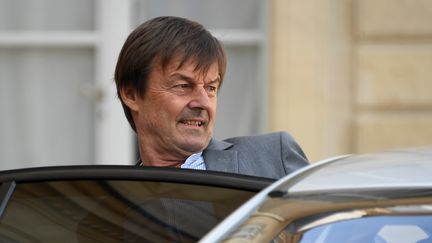 65% des Français pensent que la démission de Nicolas Hulot est une mauvaise nouvelle pour le gouvernement, selon&nbsp;un sondage Odoxa-Dentsu Consulting réalisé mardi 28 août pour franceinfo. (BERTRAND GUAY / AFP)