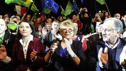 Cécile Duflot, Eva Joly et Noël Mamère à Roubaix le 11 février (AFP PHOTO / BERTRAND GUAY)