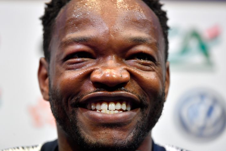 Le gardien de l'équipe de France Steve Mandanda, le 25 mai 2018 à Clairefontaine (Yvelines). (GERARD JULIEN / AFP)