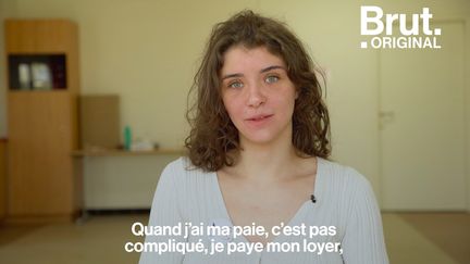 VIDEO. "Quand j'ai ma paie, je paye mon loyer, mes factures, mes courses, et je suis à découvert" (BRUT)