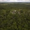 Un temple maya sur le site archéologique d'El Mirador, au Guatemal, dont un jeune québécois dit avoir utilisé l'emplacement pour découvrir une cité maya inconnue. (DANIEL LECLAIR / REUTERS)