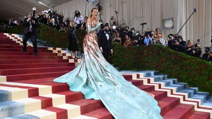 Blake Lively lors du Met Gala 2022 au&nbsp;Metropolitan Museum of Art de New York. (ANGELA  WEISS / AFP)