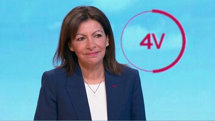 Guerre en Ukraine : "Il faut arrêter purement et simplement de s'approvisionner en gaz russe", affirme Anne Hidalgo