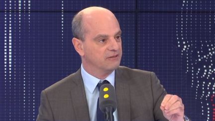 Jean-Michel Blanquer, le ministre de l'Éducation nationale et de la jeunesse sur franceinfo, mercredi 19 février 2020. (FRANCEINFO / RADIOFRANCE)