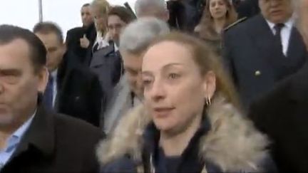 Florence Cassez &agrave; son arriv&eacute;e &agrave; l'a&eacute;roport,&nbsp;jeudi 24 janvier 2013. ( FRANCE 2 / FRANCETV INFO)