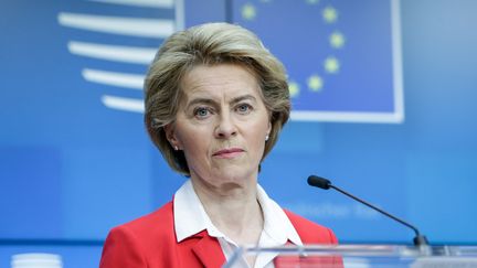 Ursula von der Leyen, la présidente de la Commission européenne, le 17 mars 2020. (ARIS OIKONOMOU / AFP)