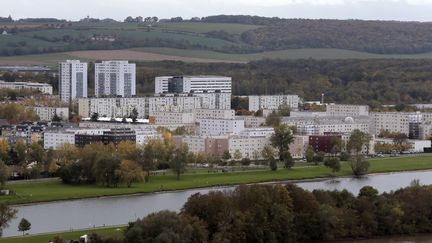 La cité du Val-Fourré à Mantes-la-Jolie, dans les Yvelines, le 7 novembre 2013. (JACQUES DEMARTHON / AFP)