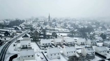 Bretagne : face à l'arrivée de la neige, les autorités prennent les devants et s'organisent