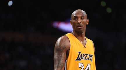 Kobe Bryant, le 21 novembre 2015 à Los Angeles (Californie, Etats-Unis).&nbsp; (ROBYN BECK / AFP)