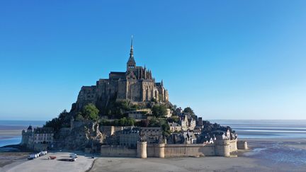 Le Mont-Saint-Michel, le 25 mai 2020. (DAMIEN MEYER / AFP)