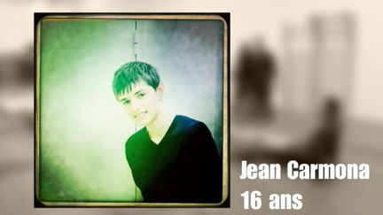 France 2 est allée retrouver la famille de Jean, autiste. Il y a deux ans, ses parents cherchaient une structure adaptée à son handicap. À 16 ans, il est aujourd'hui pris en charge dans un centre médico-éducatif. (France 3)