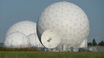 La station de la NSA Bad Aibling (Allemagne), le 6 ao&ucirc;t 2013. (ANDREAS GEBERT / DPA / AFP)