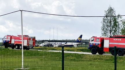 L'avion Ryanair qui devait relier Athènes à Vilnius, dimanche 23 mai 2021 à l'aéroport de Minsk (Biélorussie). (AFP)